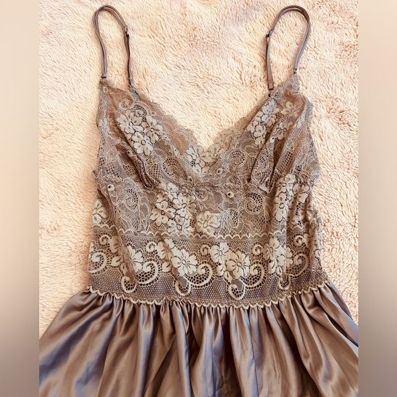 ✮⋆˙Victorias Secret - Picture 2 of 3